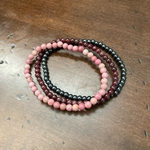 Set of beaded stretch bracelets